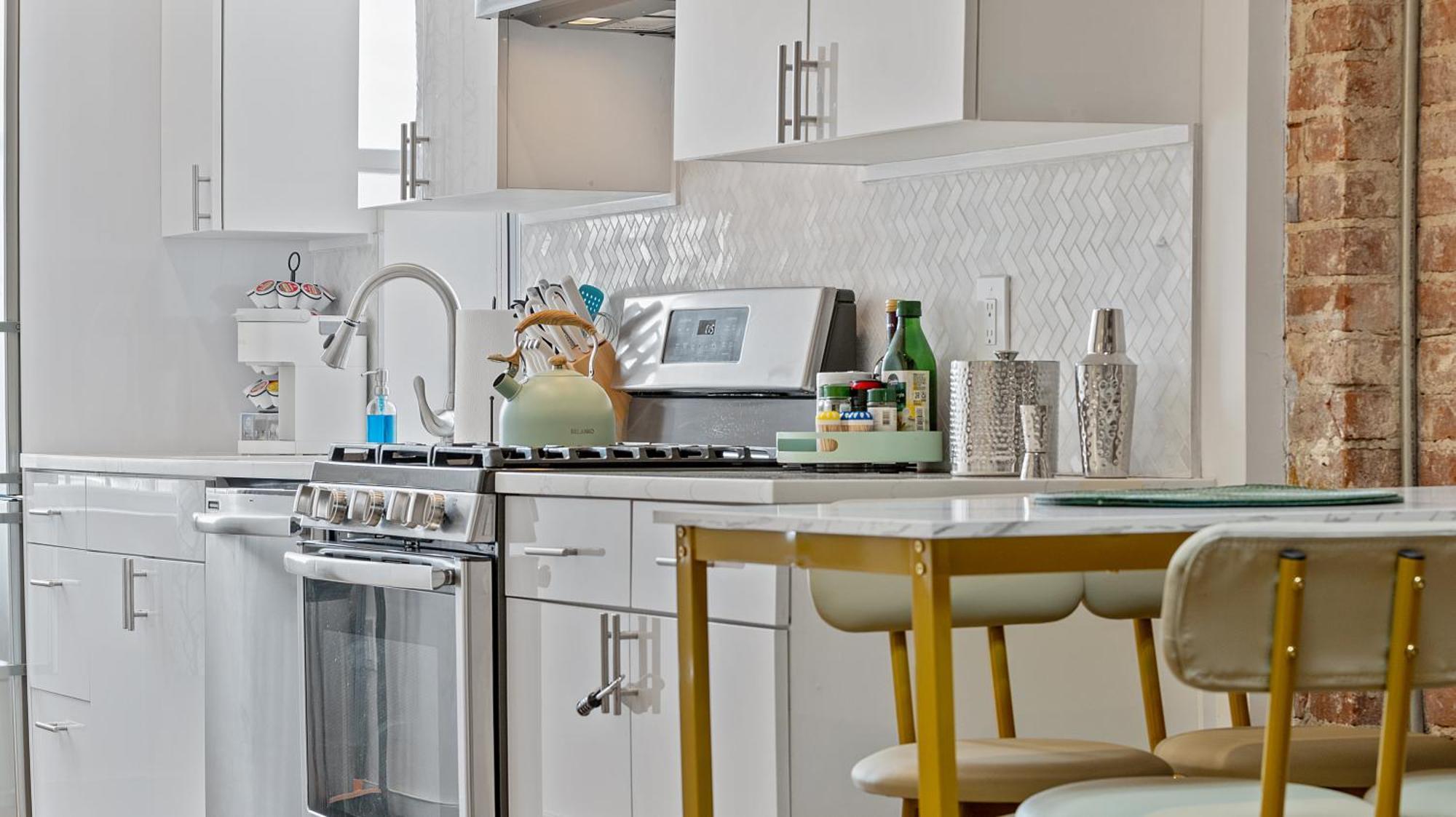 Chic Penthouse 15 Minutes From Nyc - Bus Stop At Doorstep Hoboken Luaran gambar
